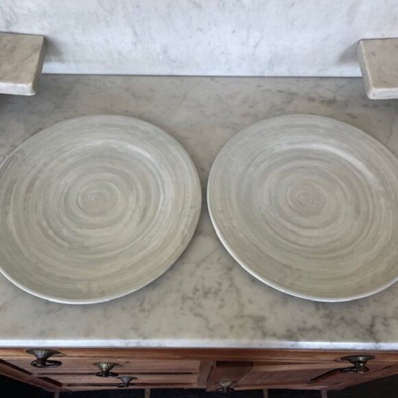 TOMMY BAHAMA Gray Swirl Melamine Dinner Plates (2) - Picture 3 of 11